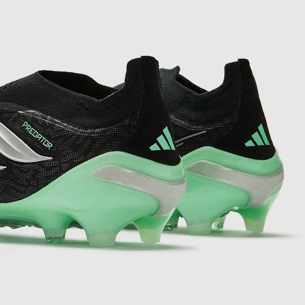 Predator Elite Laceless FG - The Final Rush Pack
