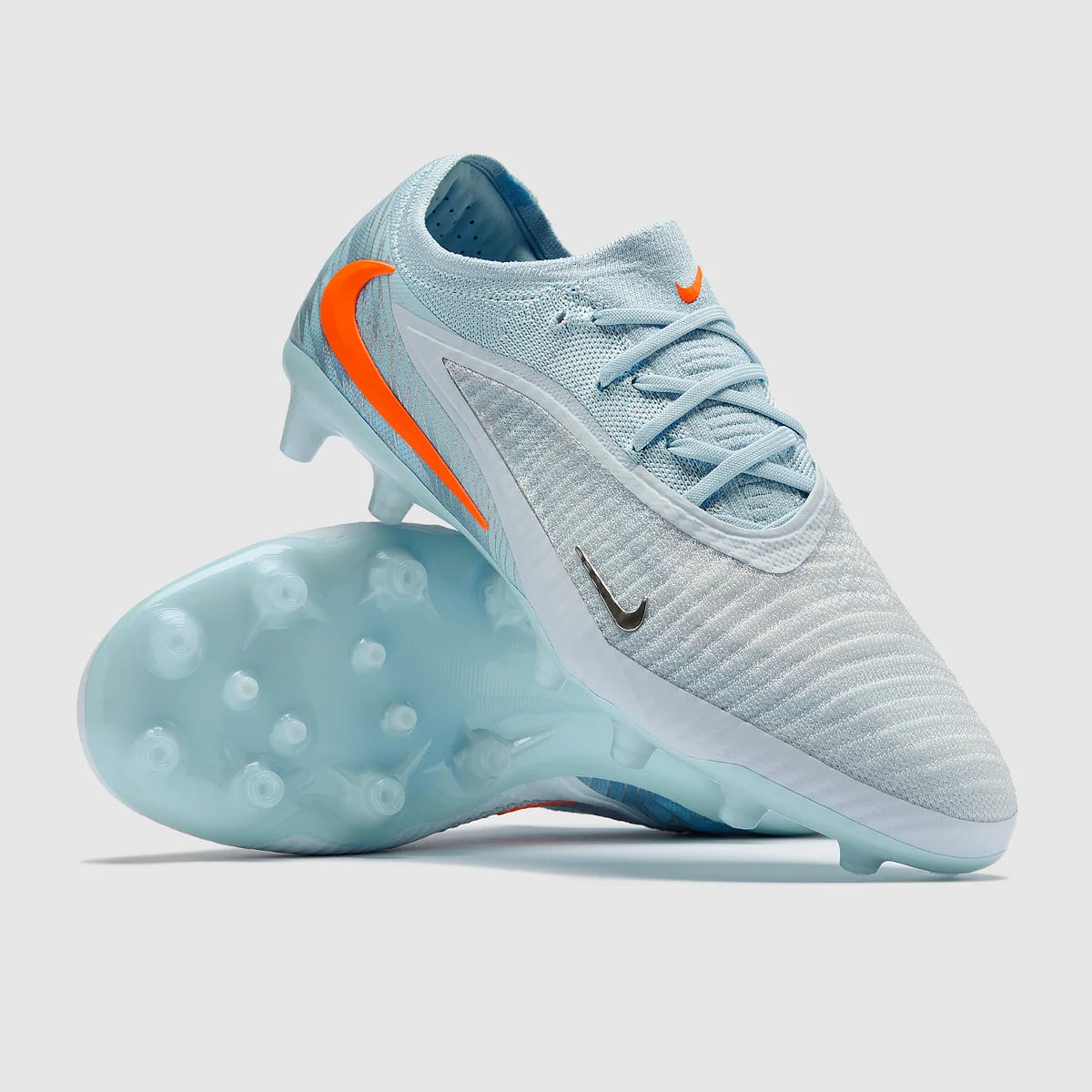 Phantom 6 Low Elite AG-Pro - United Pack 004